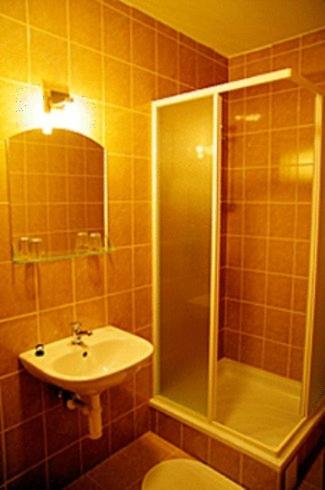Penzión* ADONAI SLOVAKIA - Housity