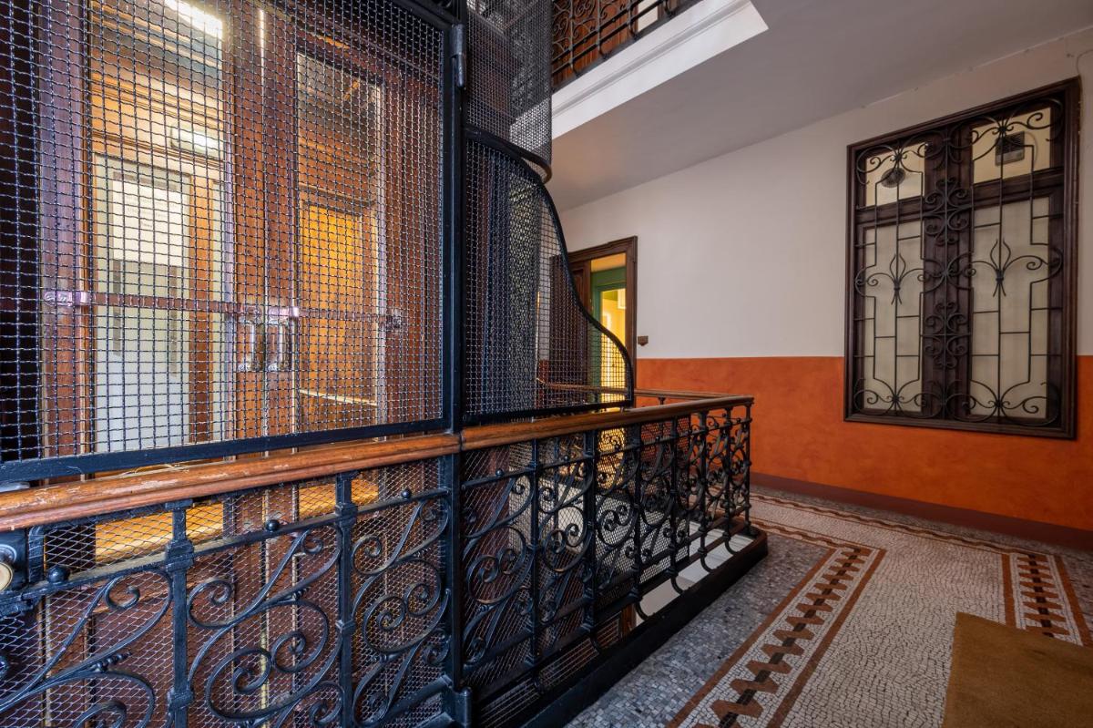 THE LEAF HOUSE - Housity