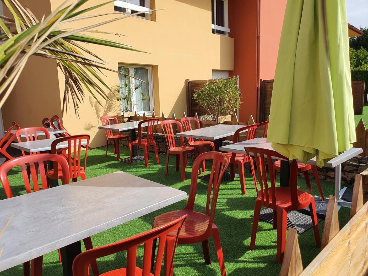 Hotel du Cheval Blanc - Housity