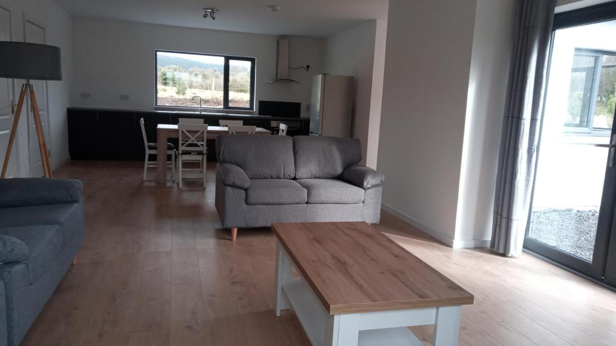 Geevagh Holiday Home - Housity