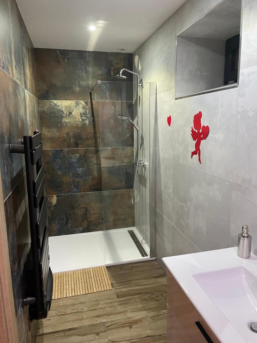 Charmant logement avec balnéo - Housity