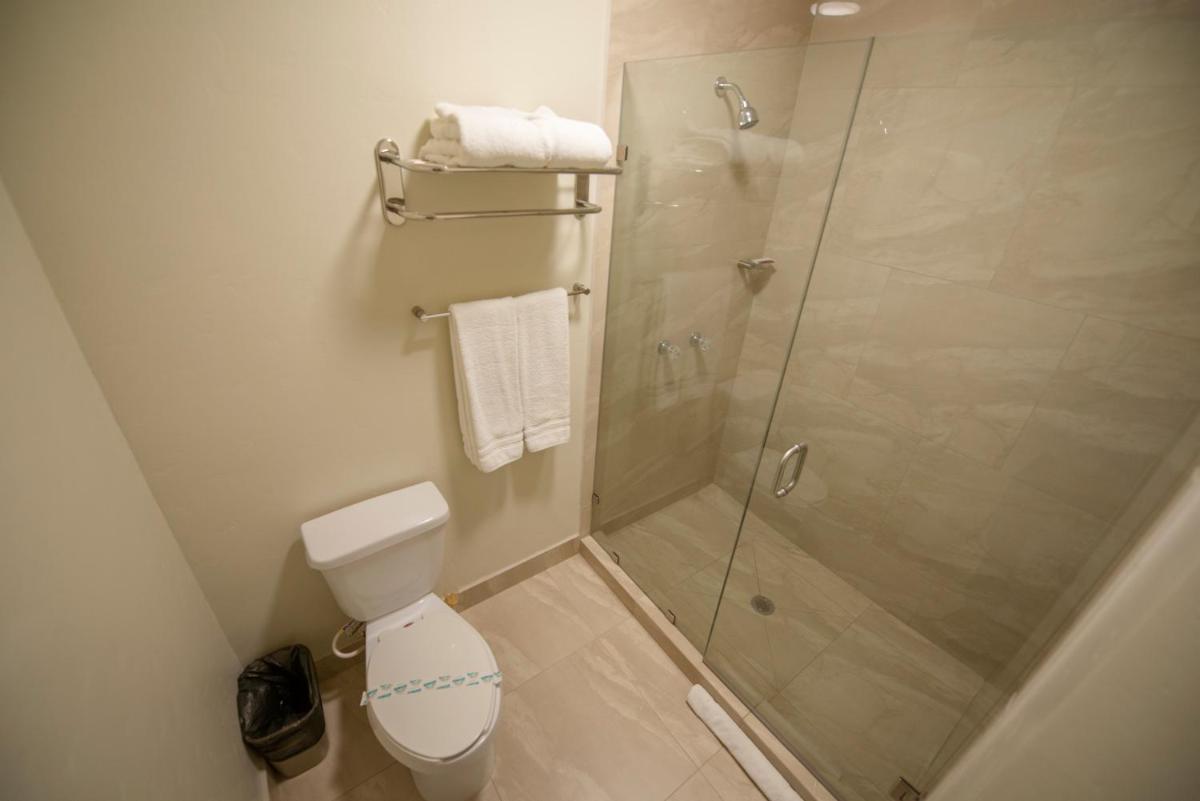 Hotel America - Housity