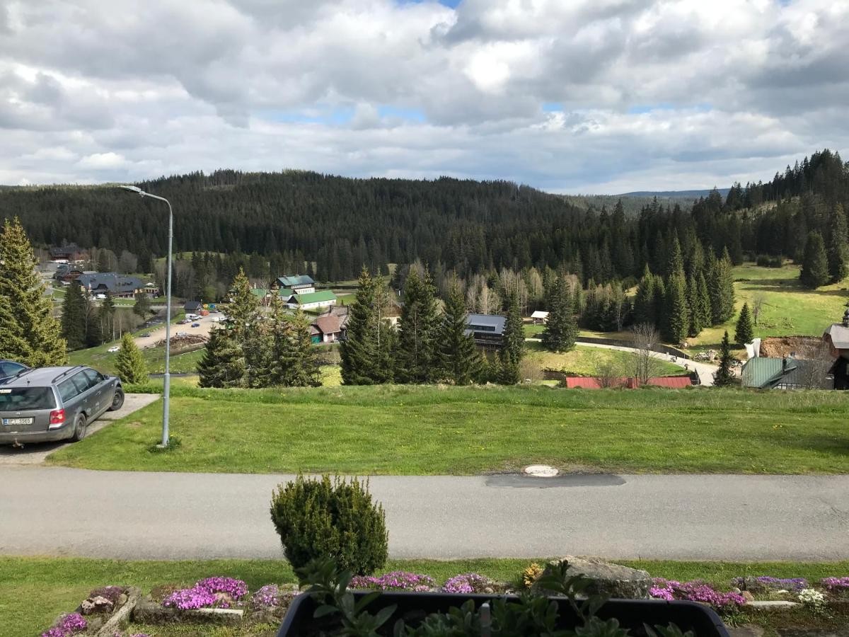 Apartmán Na Kopečku - Housity
