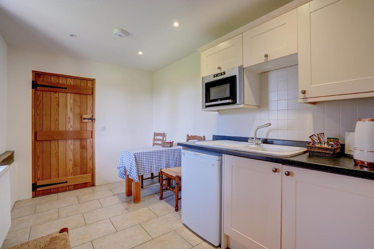 Red House Farm Bed & Breakfast - Housity