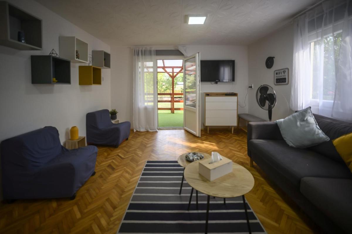 Fortuna Vendégház - Housity