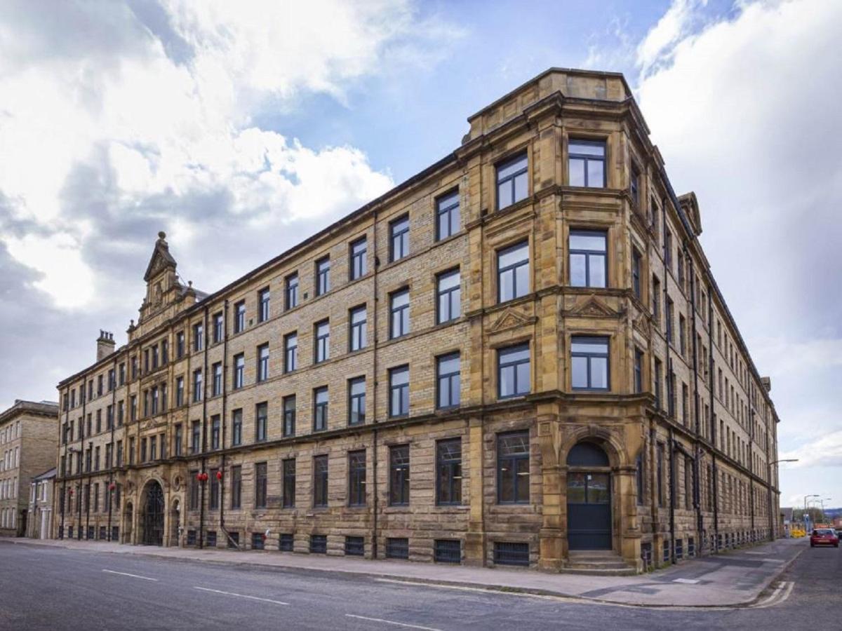 Luxury 4 bedroom apartment - Housity