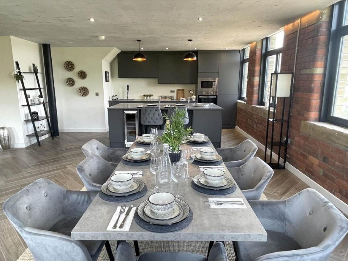 Luxury 4 bedroom apartment - Housity