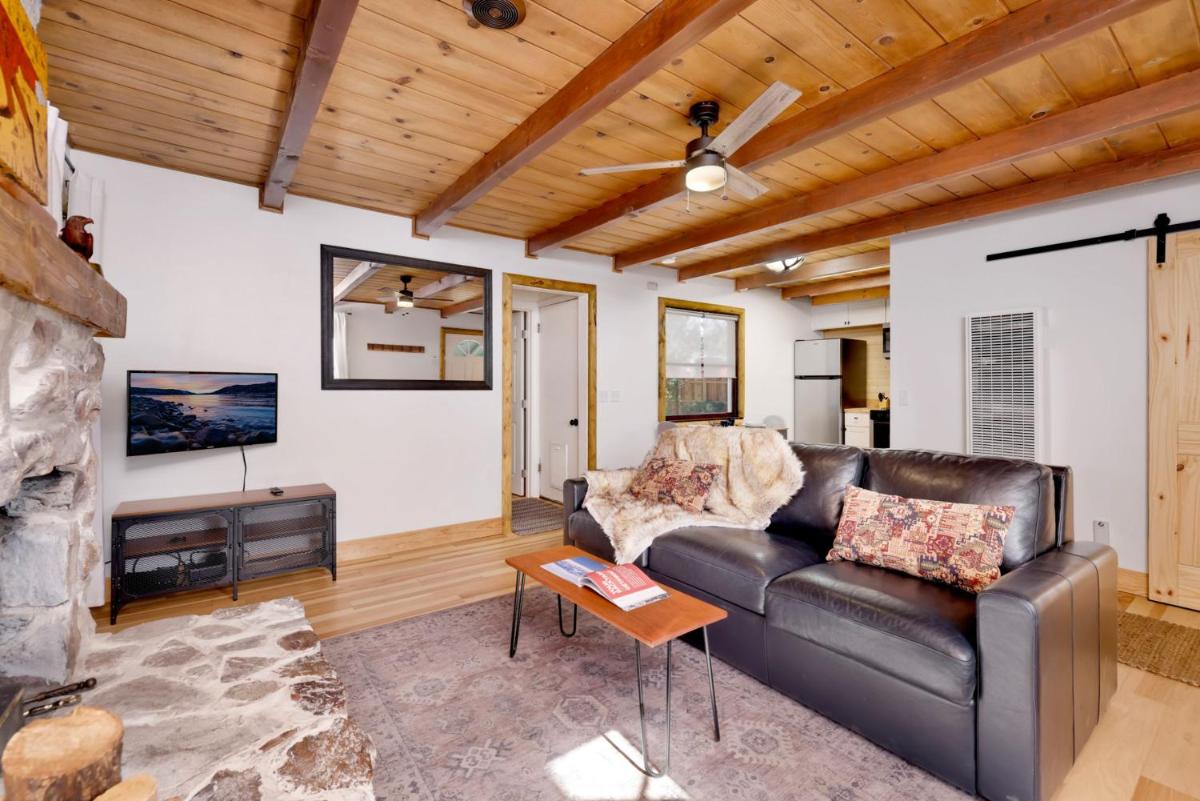 Cozy Fox #2035 by Big Bear Vacations - Housity