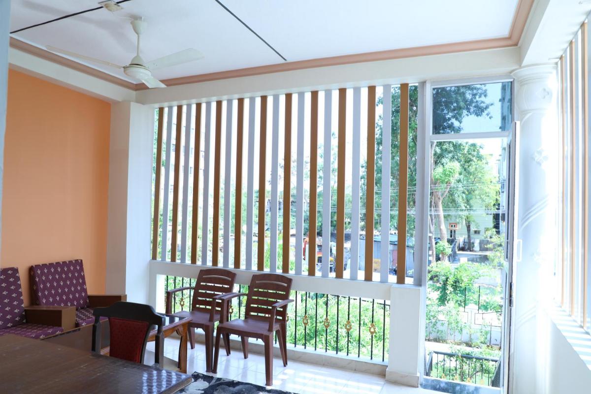DIVINEHOMESTAY COMFORT SUITE - Housity