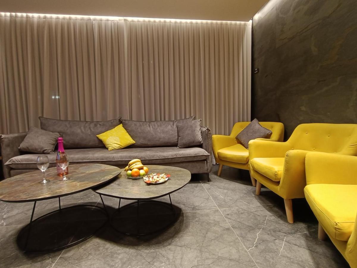 Luxury Aparment 5 room 2 minutes from the beach - Housity