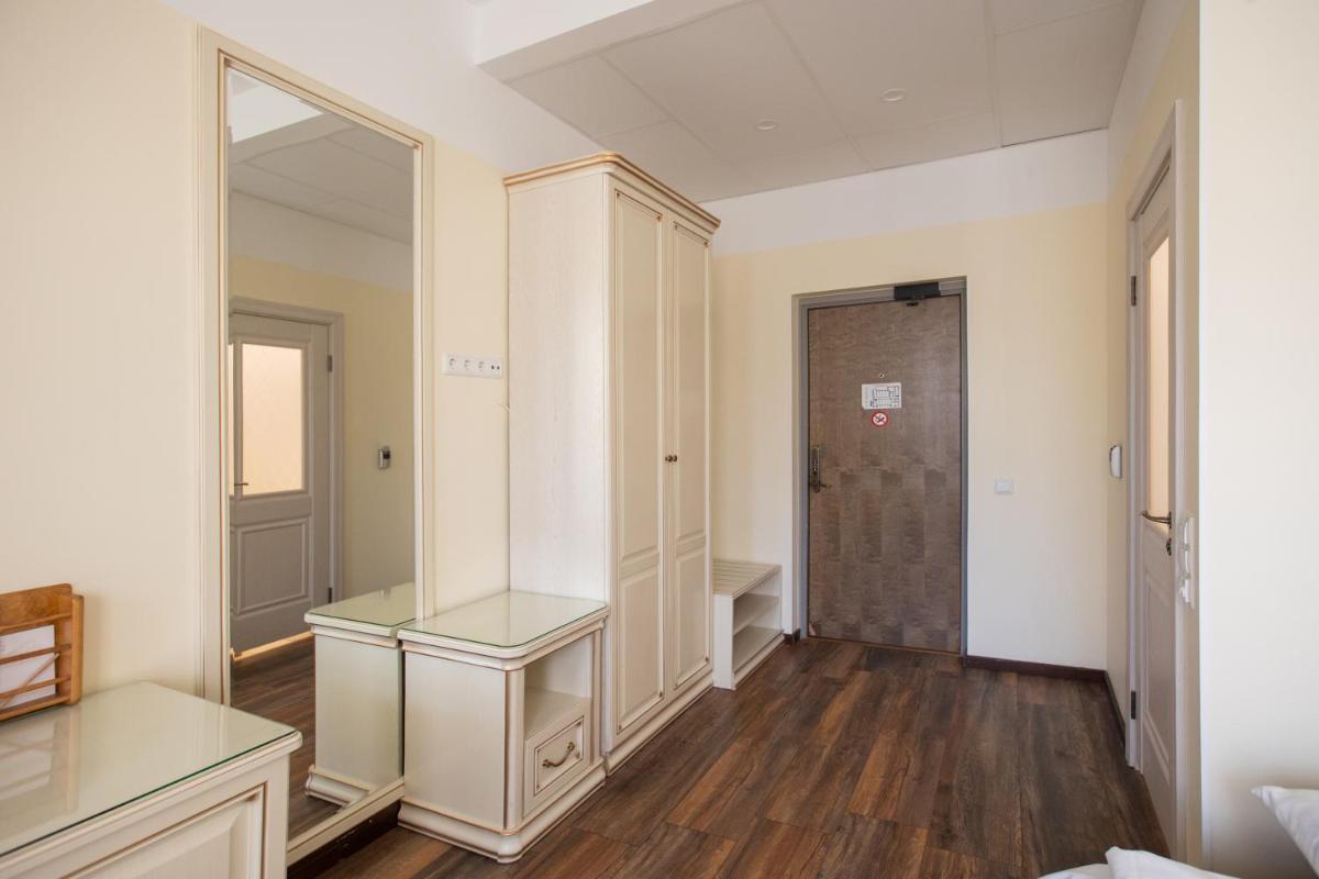 Hotel St. Barbara - Housity
