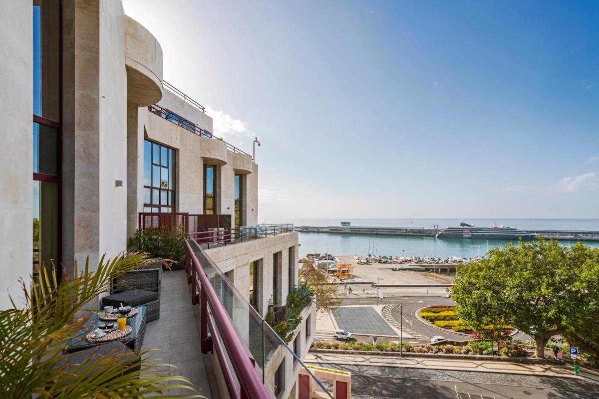 The Boats Apartment by An Island Apart - Housity
