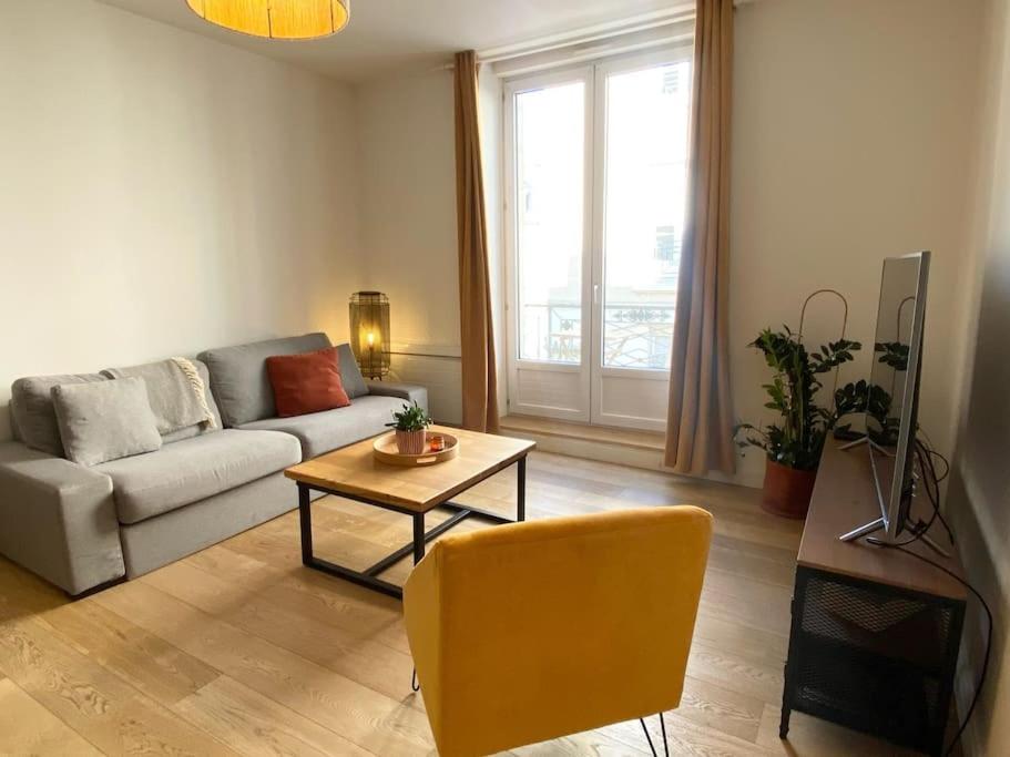 Suitetrails - bel appartement avec balcon en centre ville