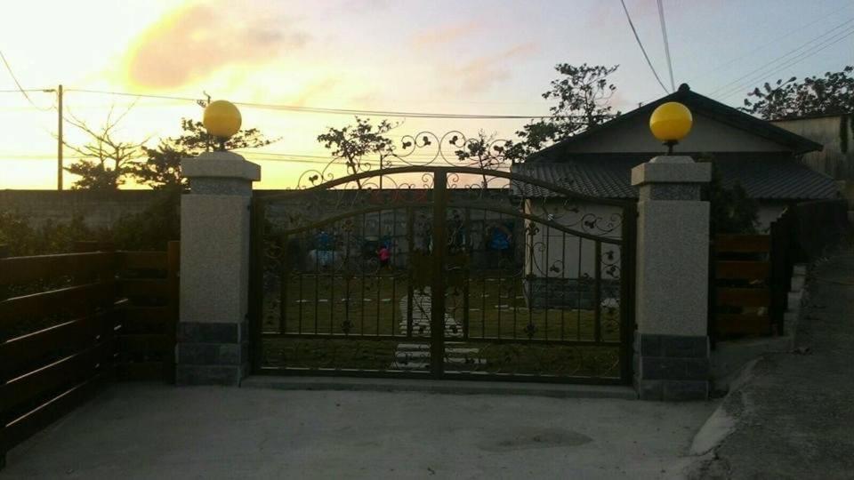 Yanyu Xihu Villa - Housity