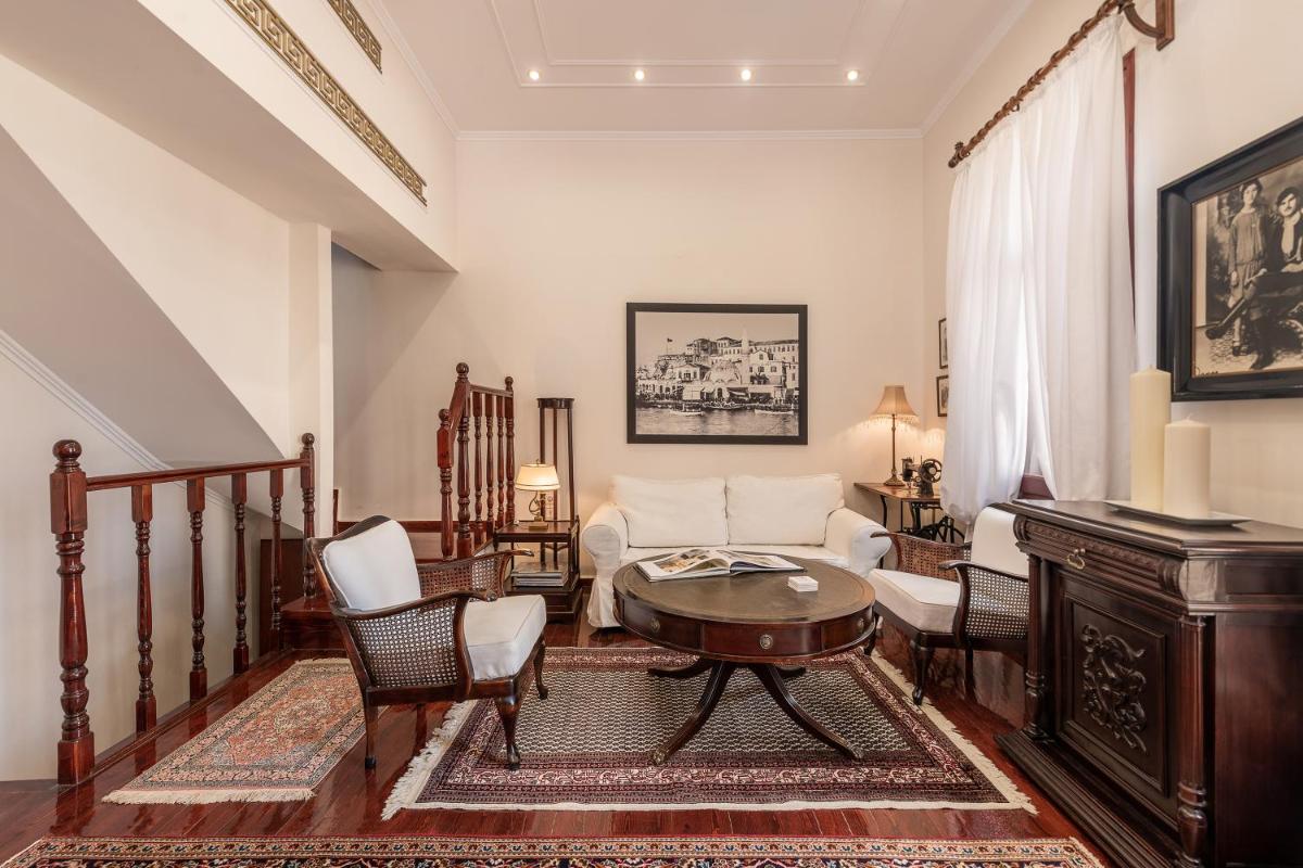 MONK HOMES - Housity