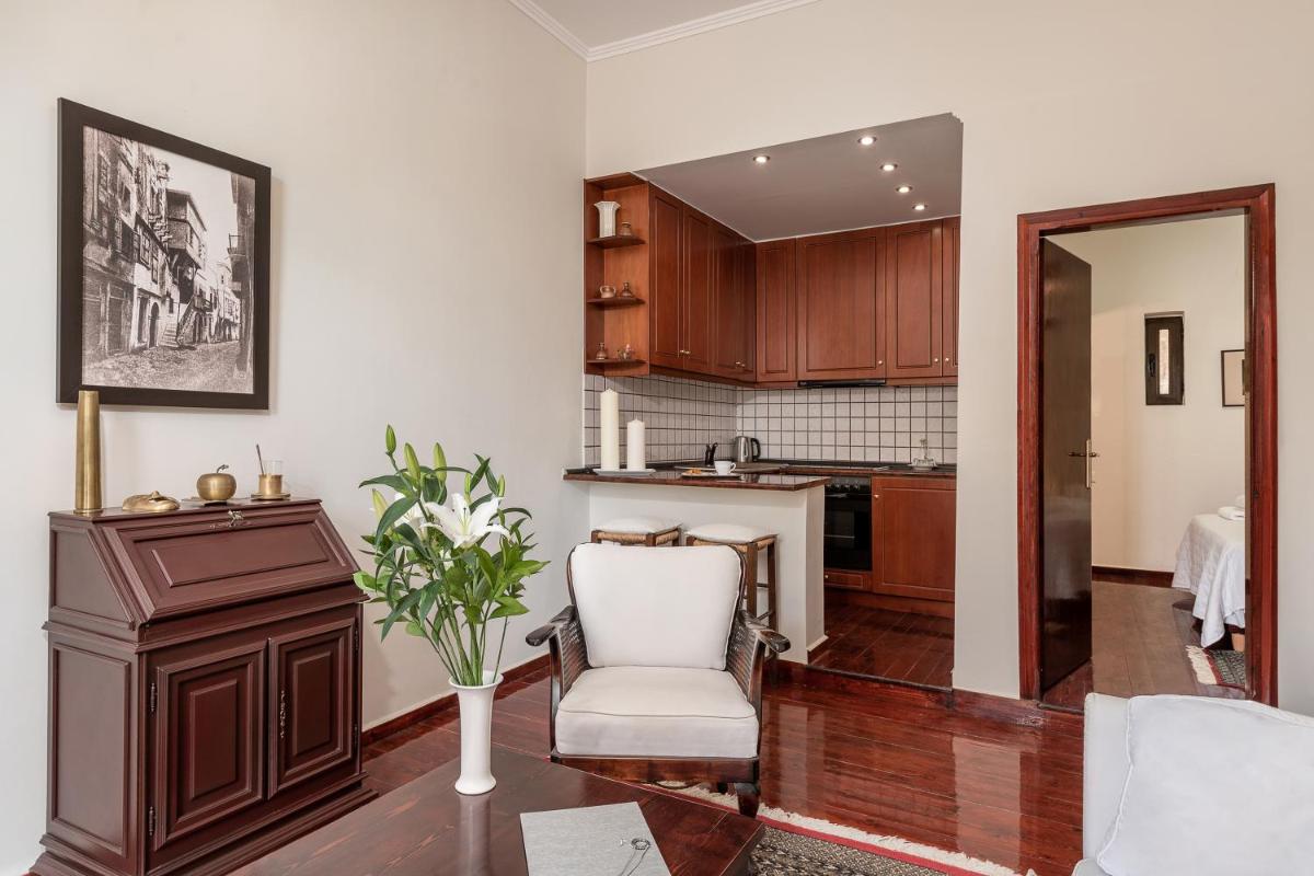 MONK HOMES - Housity
