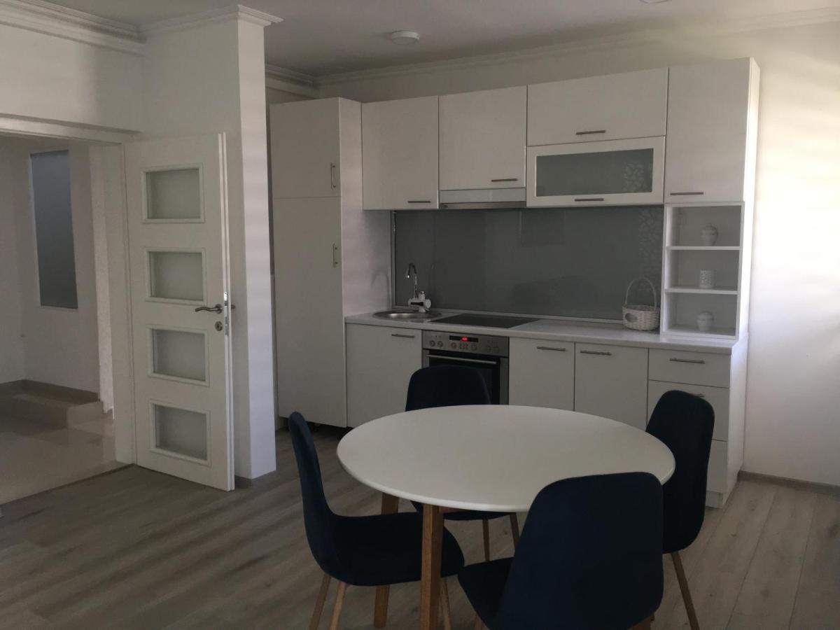 Royal Residence - Housity