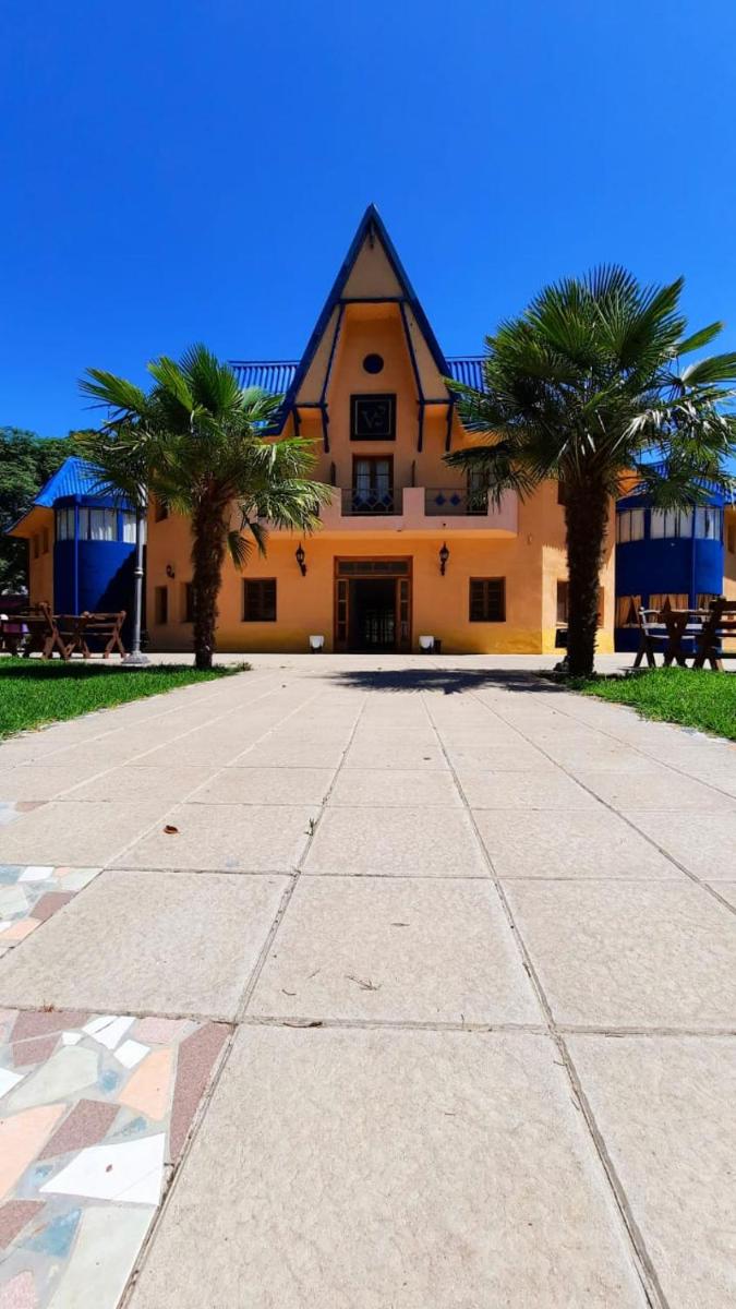 Hotel El Volcán - Housity