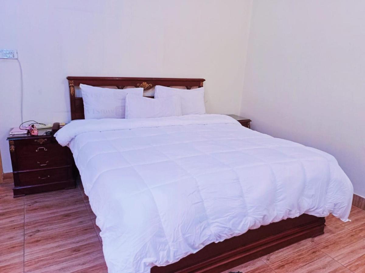 Luxury Palace Peshawar - Housity