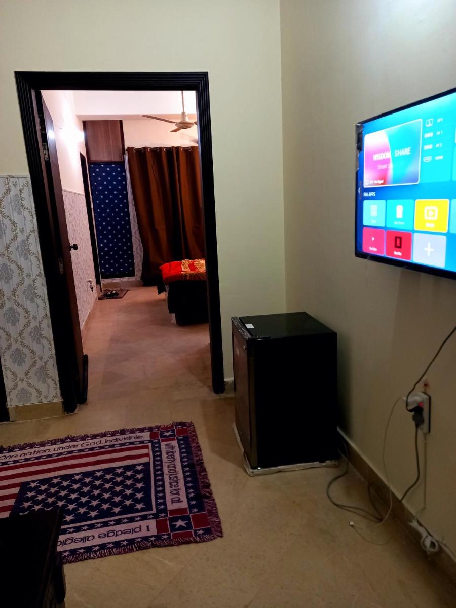 Relish Mountain View Fully Equipped 2 bedroom Airy Apt - Housity