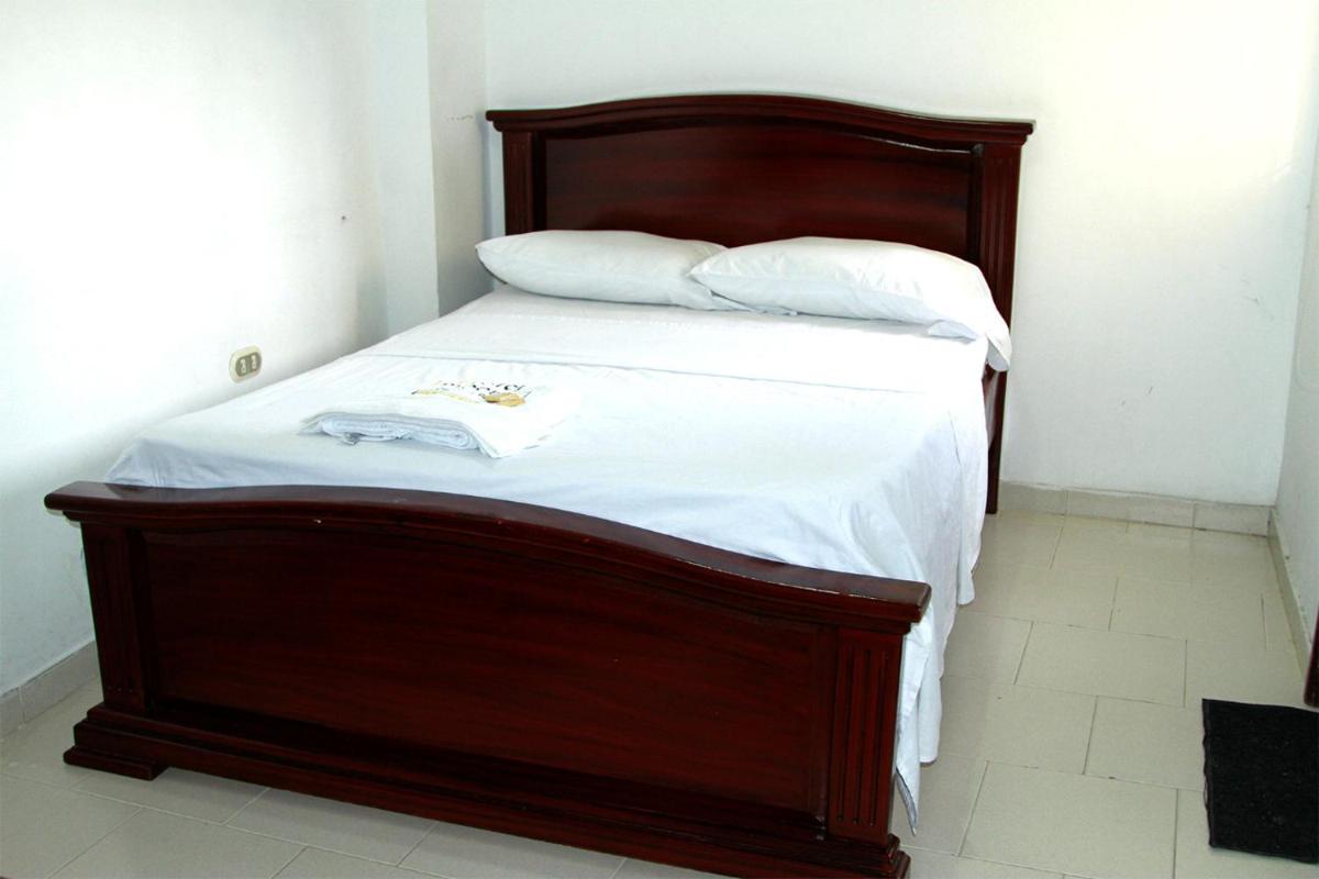 HOTEL IMPERIAL - Housity