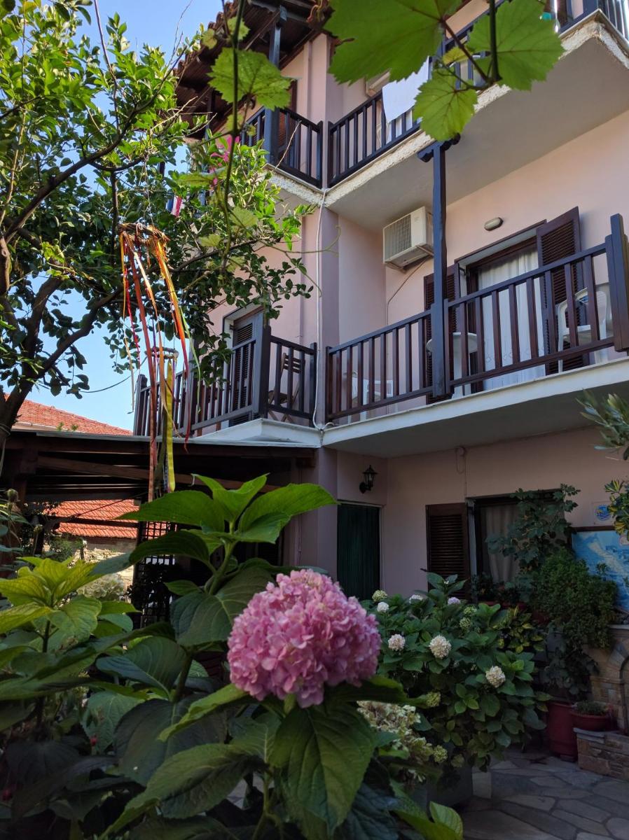 Katerina Apartments - Housity
