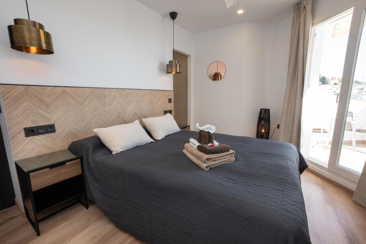 Hostal Casa Mercedes - Housity