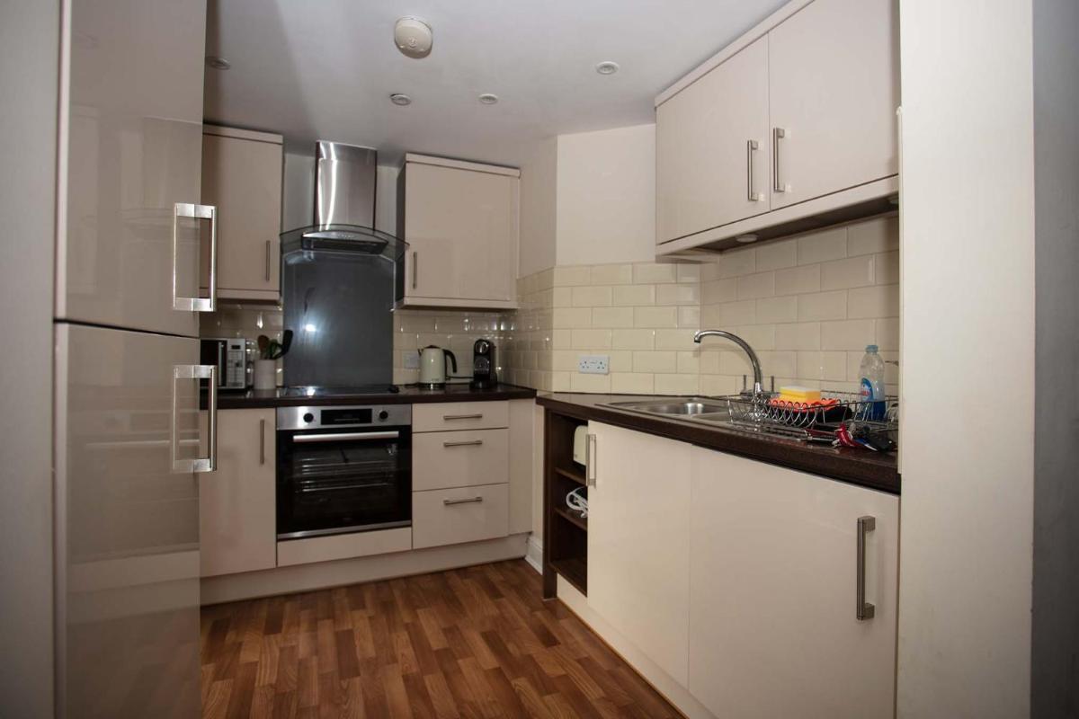 Salisbury 2-bed Luxury Apartment - Hizvo
