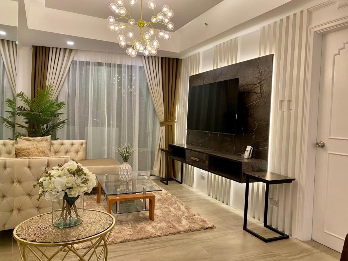 Suitetrails - MAKATI Prime Luxury