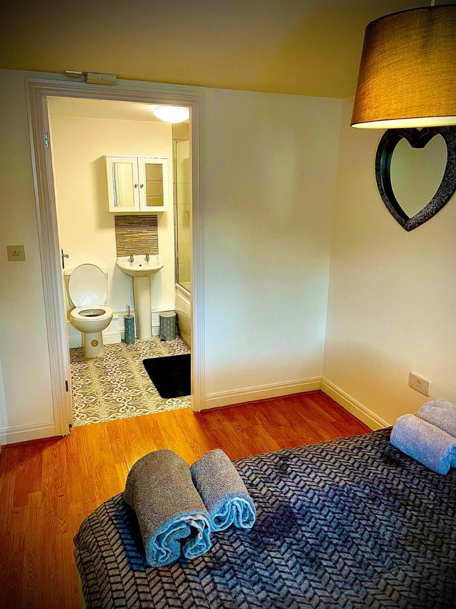 T-post guest house - Housity