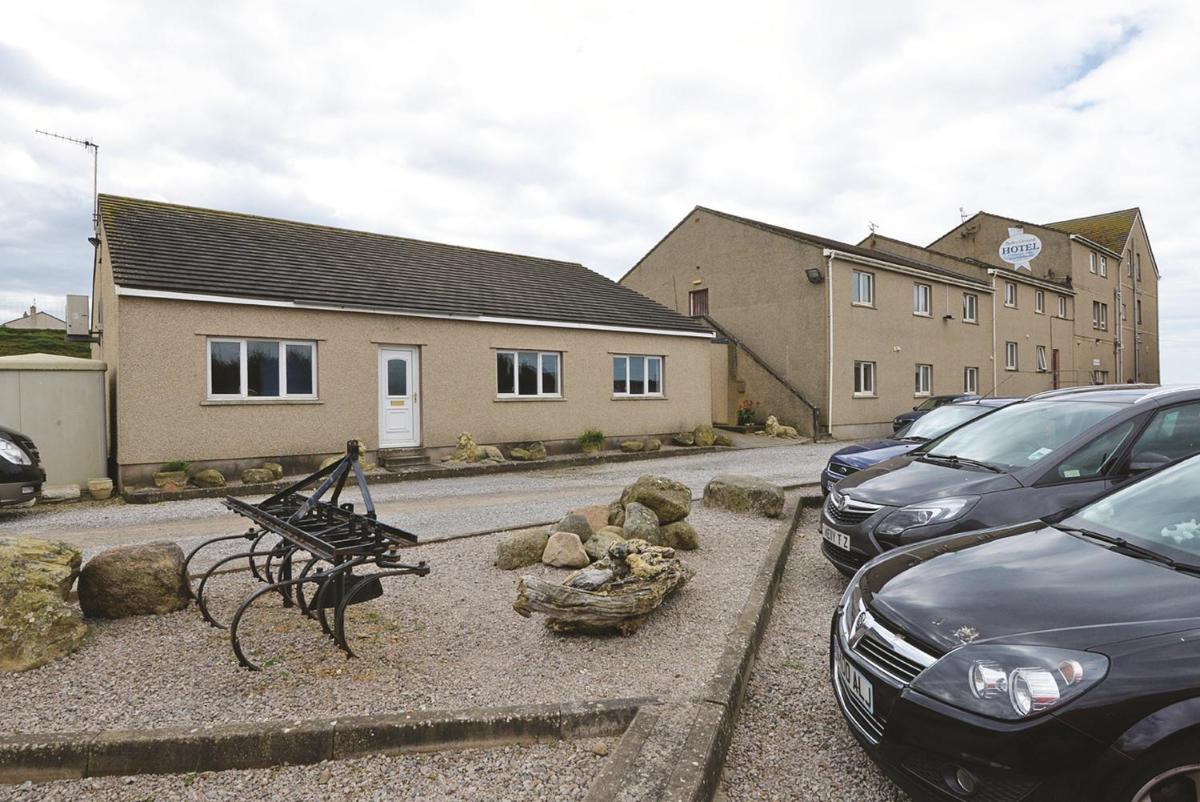 Bailey Ground Hotel - Housity
