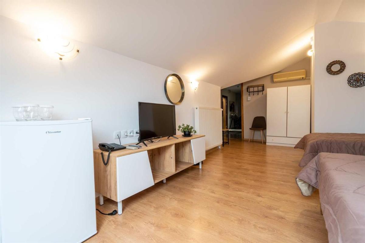 Olympus View Rooms Sauna & Spa - Housity
