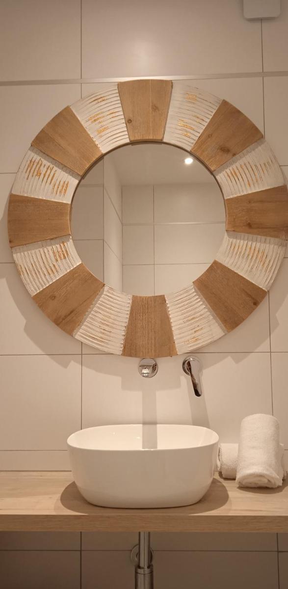Salle de bains dans l'établissement Golfe Hôtel & Spa Porto-Vecchio