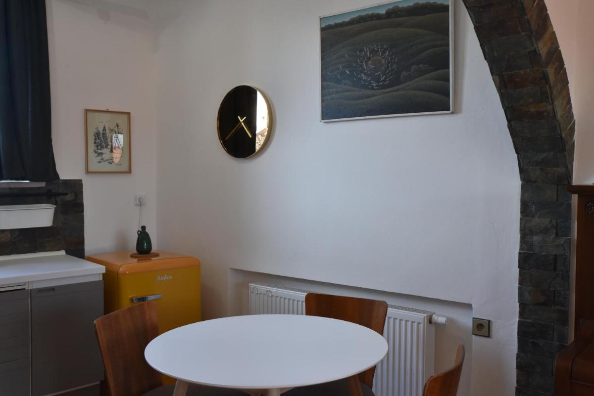 Suitetrails - Apartmán s klavírem