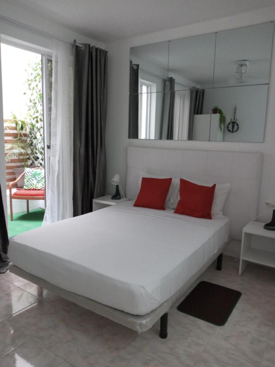 Ana Place - Housity