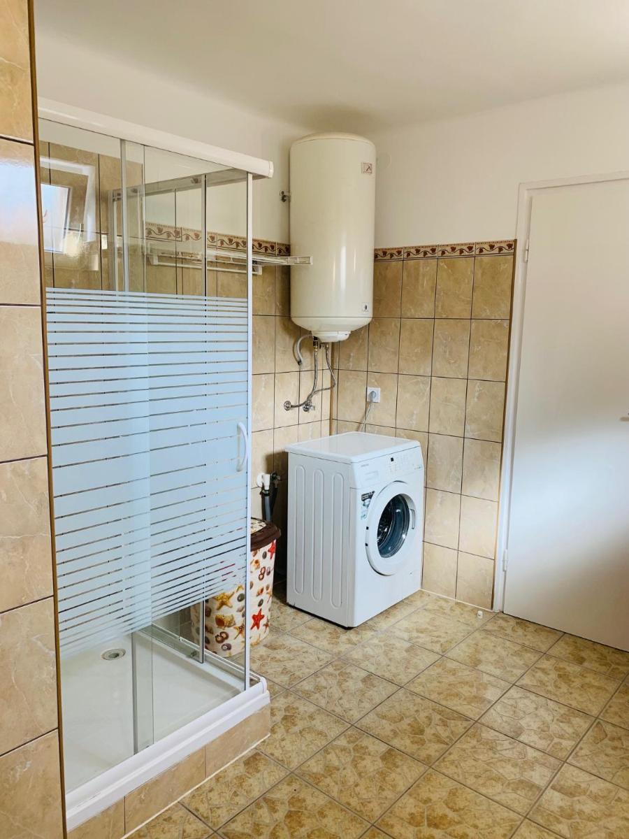 Kinizsi Apartman - Housity