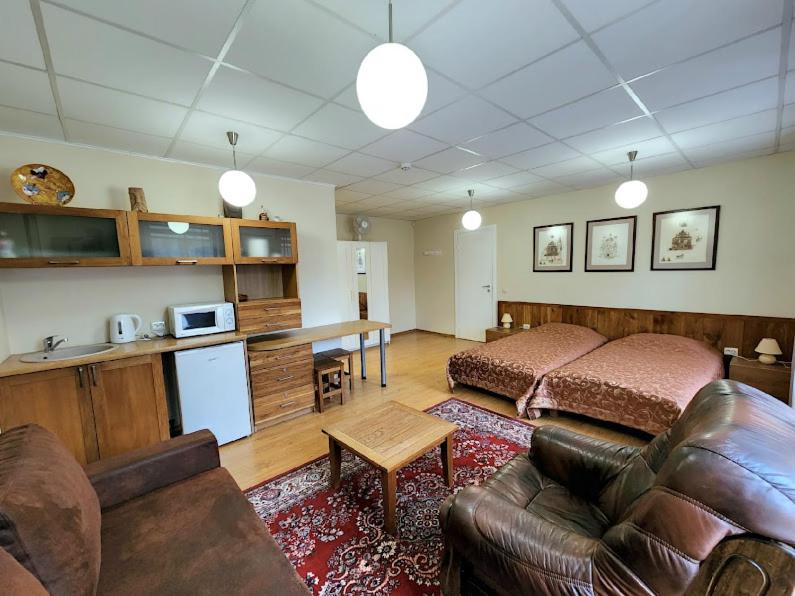 Solo studio - Housity