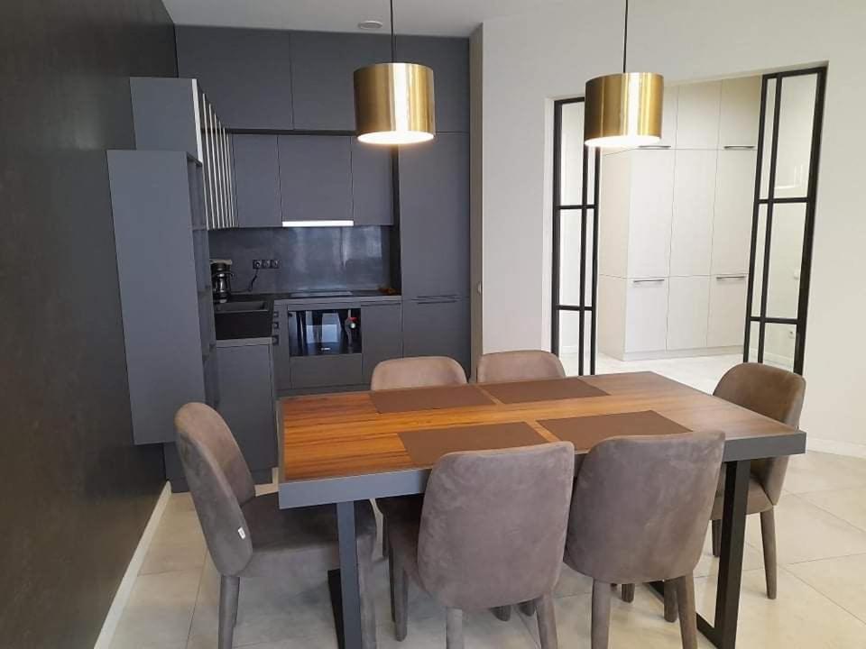 Apartment in King David Residence - Housity