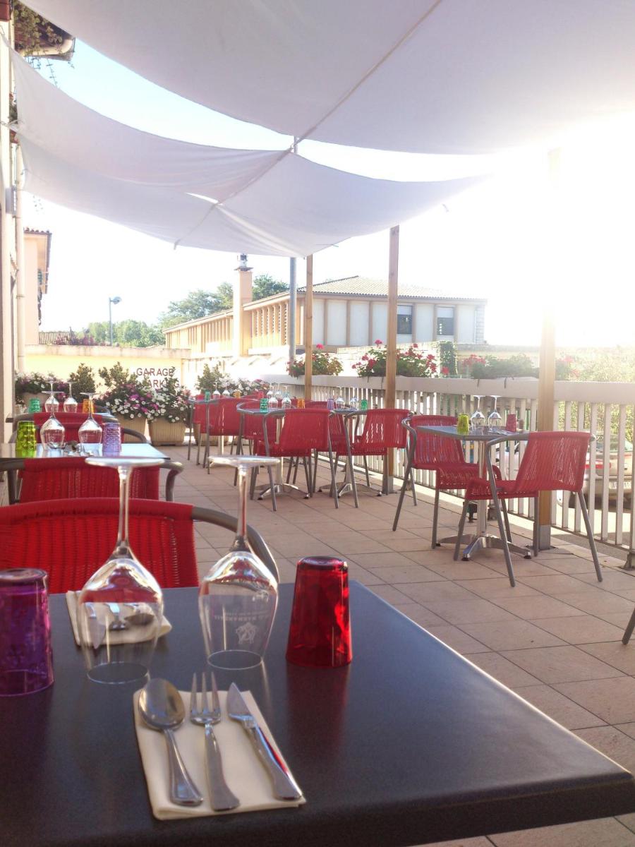 Logis Hôtels - Hôtel et Restaurant Les Cordeliers - Housity