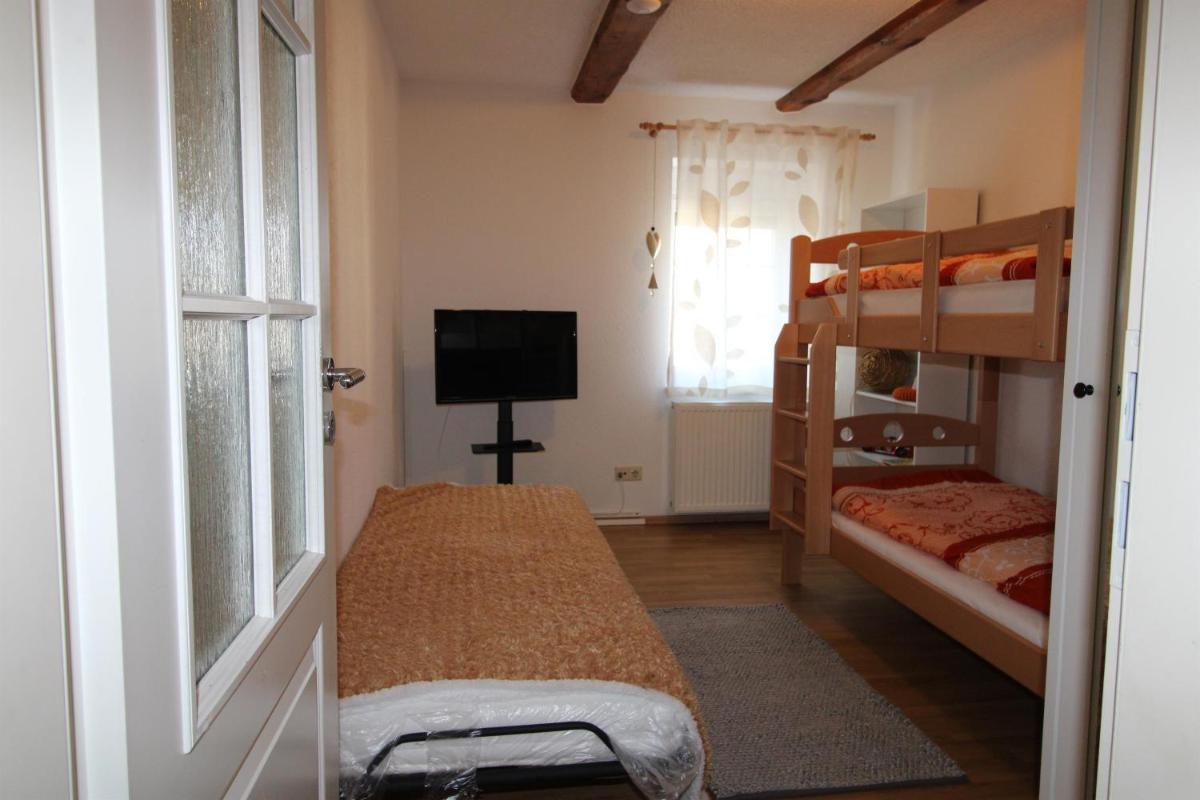 Ferienhof Wiesenblick - Housity