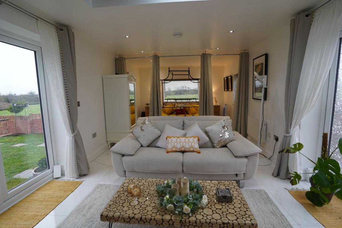 Luxury Home in the heart of East Sussex freeparking - Housity