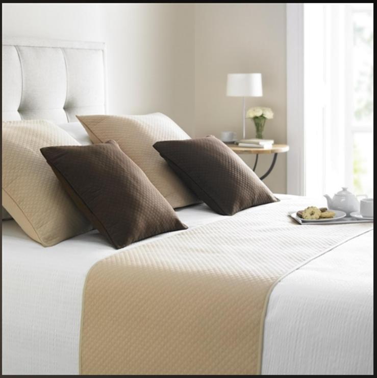 The Selbourne Hotel - Housity
