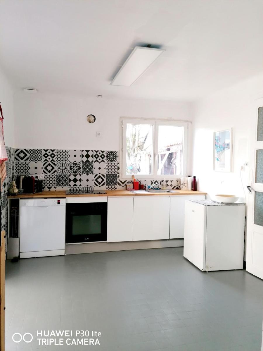 Maison de 3 chambres a Larmor Plage a 400 m de la plage avec jardin clos et wifi - Housity