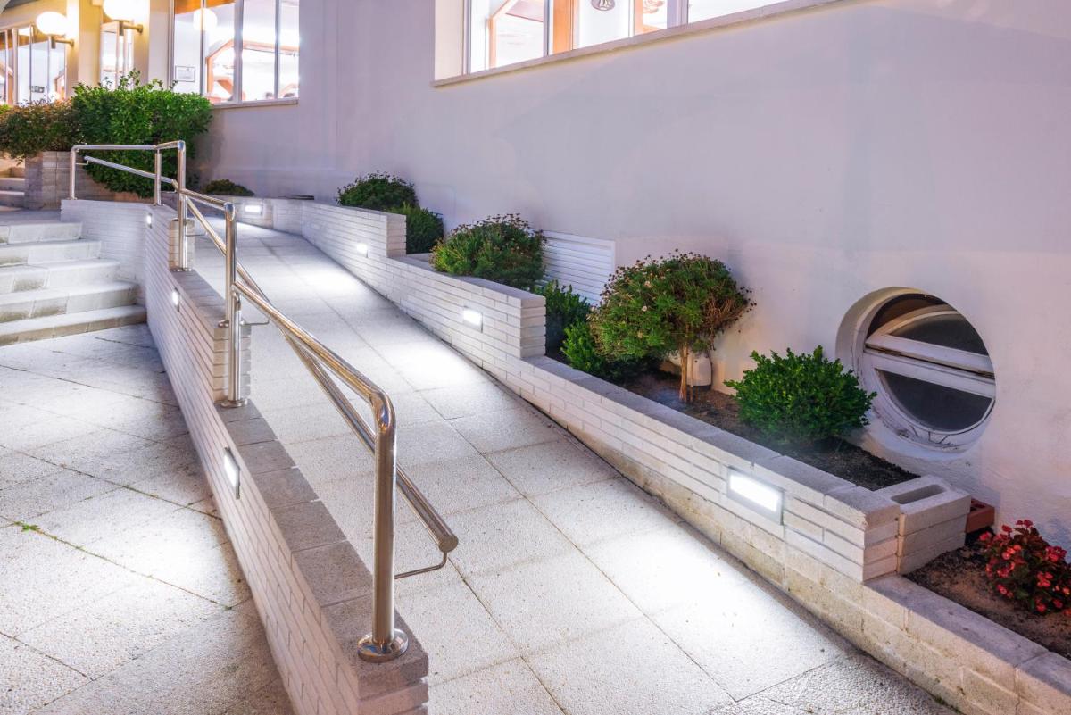 Imagen de la galería de GHT Aquarium & Spa, en Lloret de Mar