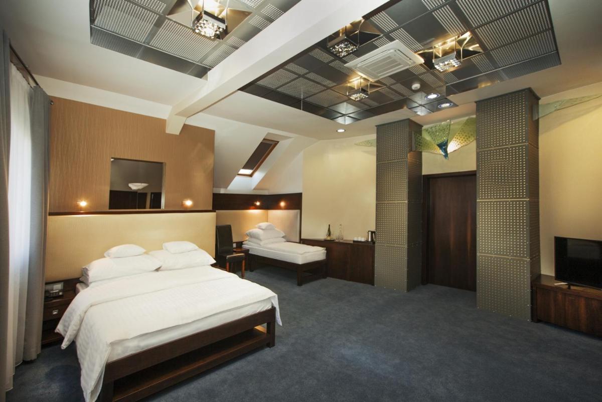 Hotel Inter - Housity