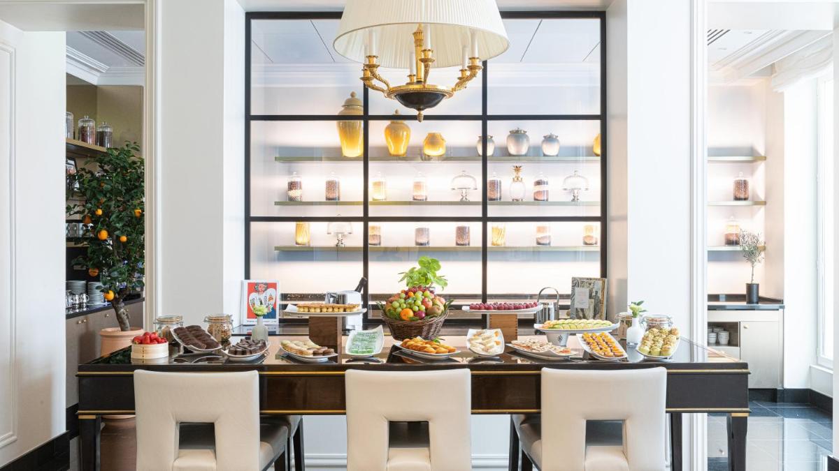 Nourriture dans l'hôtel ou à proximité