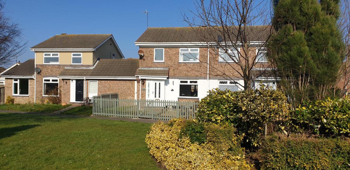 Badger's House, Willow Close, Filey - Housity