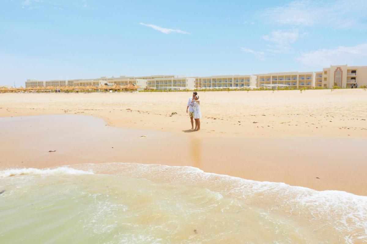 Hotel Riu Baobab - All Inclusive - Housity