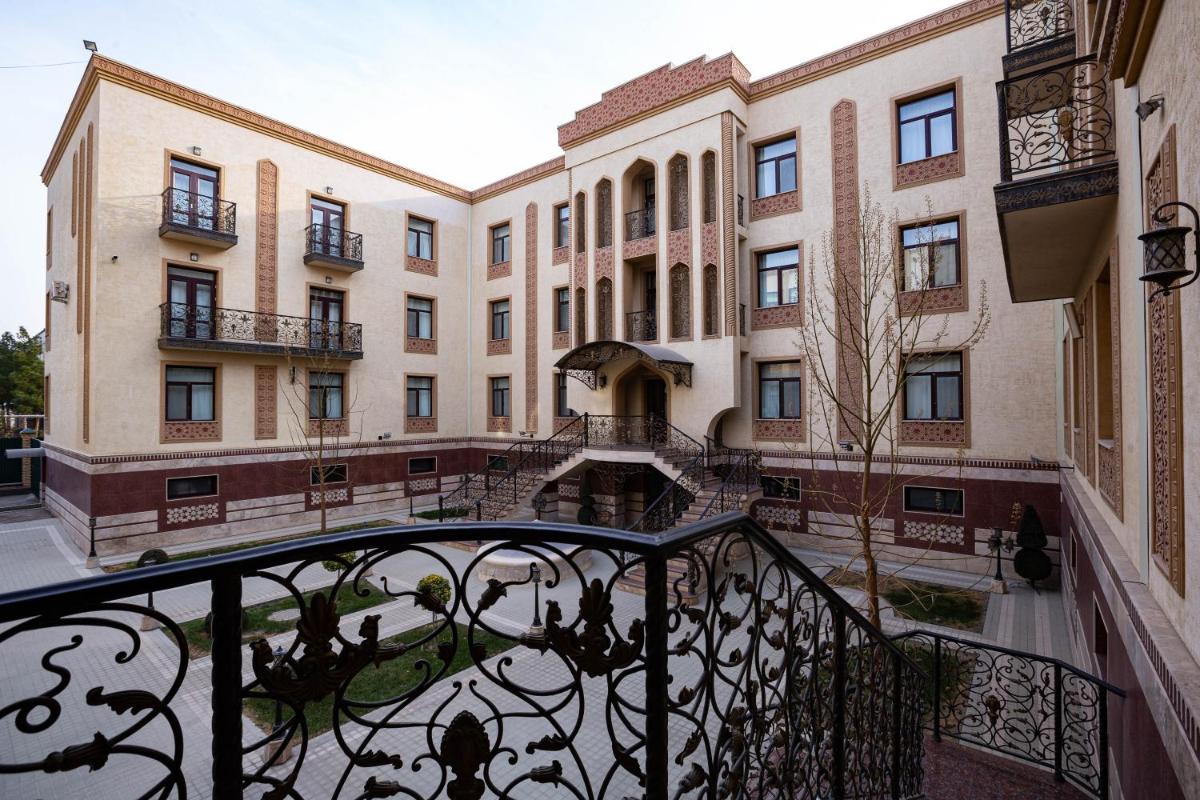 Suitetrails - Zargaron Plaza