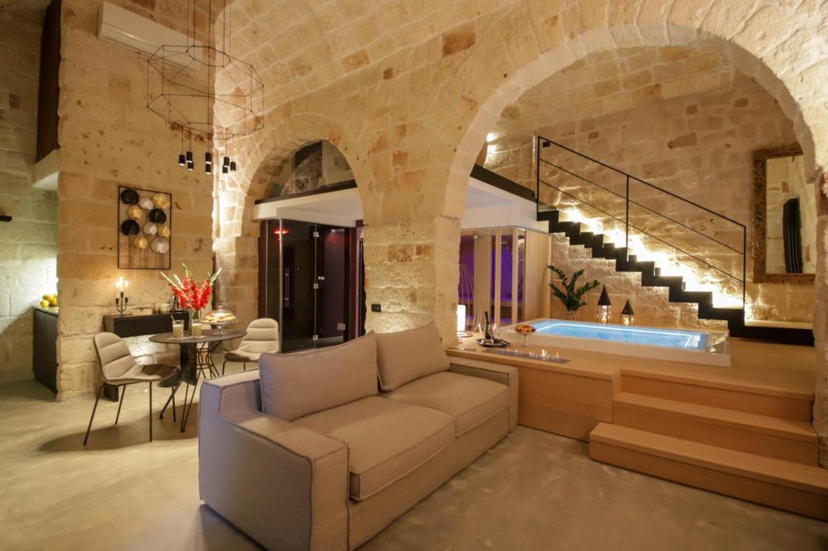 SUITE & SPA VIA VENETO - Housity